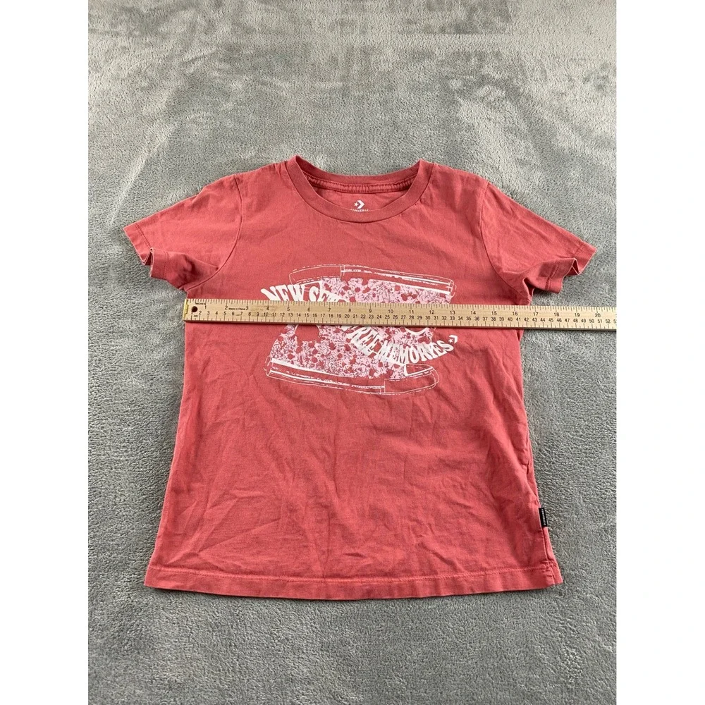 Converse‎ Kids Small Faded Red Graphic T-Shirt New Set of Free Memories Sneaker